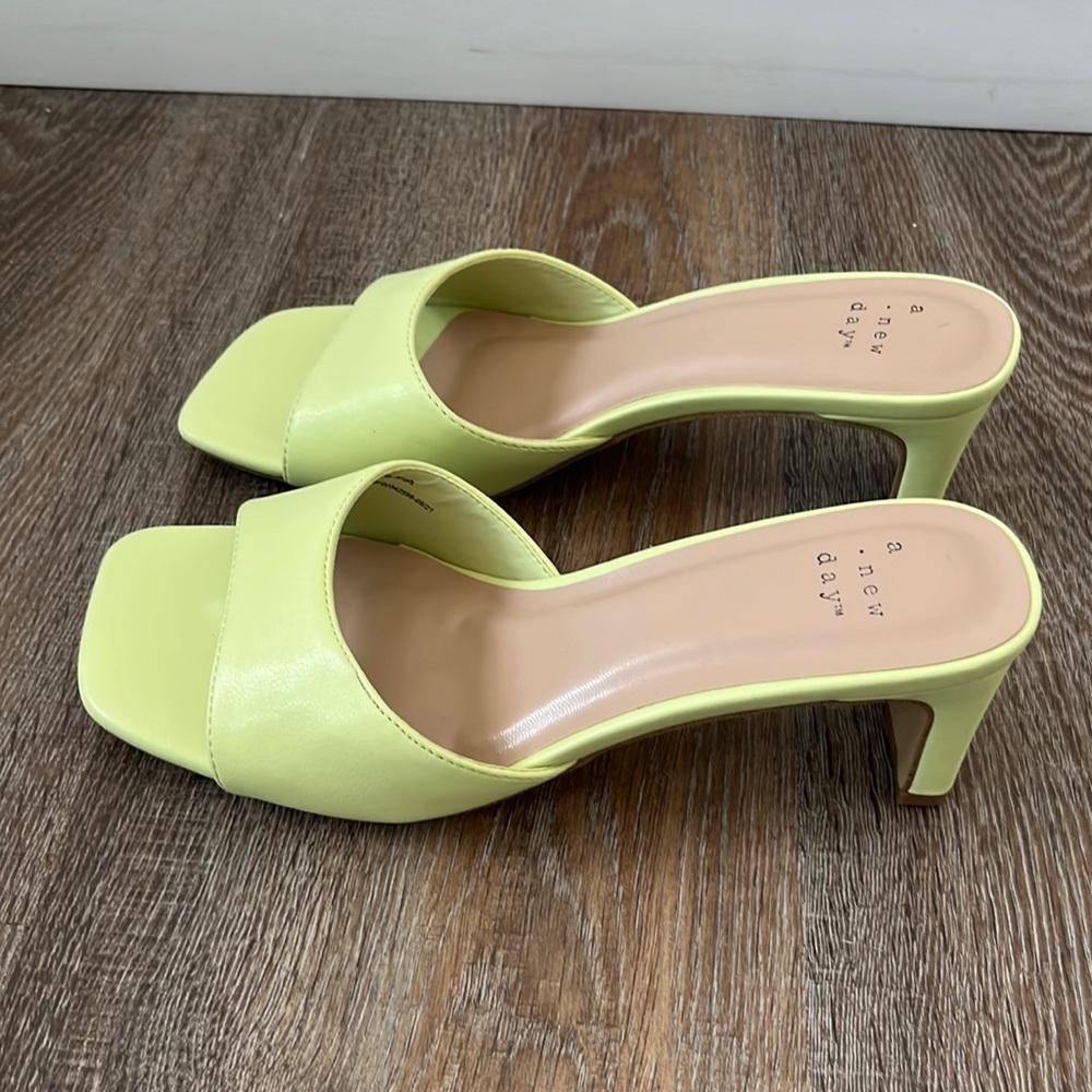 Heeled sandals